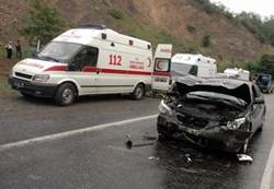 Tarsus'ta Kaza 1 &Ouml;l&uuml; 5 Yaralı