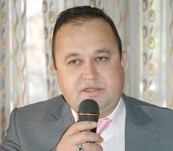 Hakkı Meniz: &ldquo;Tarsus&rsquo;un Makus Talihi Mega Projelerin Yaşama Girmesiyle Yenilecektir&rdquo;