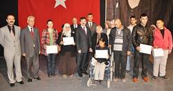 269 kişi daha okur-yazar oldu