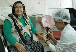 Huzurevi sakinleri, Kız Meslek Lisesi&rsquo;nin misafiri oldular