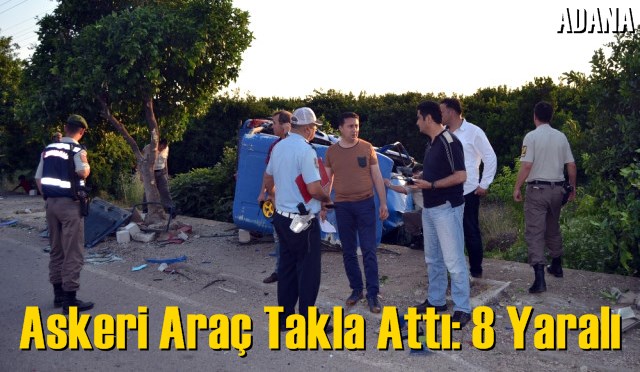 Jandarma Minib&uuml;s&uuml; Devrildi: 8 Asker Yaralı