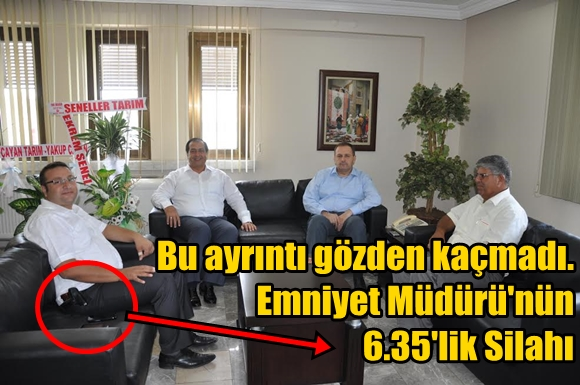 Tarsus Emniyet M&uuml;d&uuml;r&uuml;'n&uuml;n Belindeki Silah