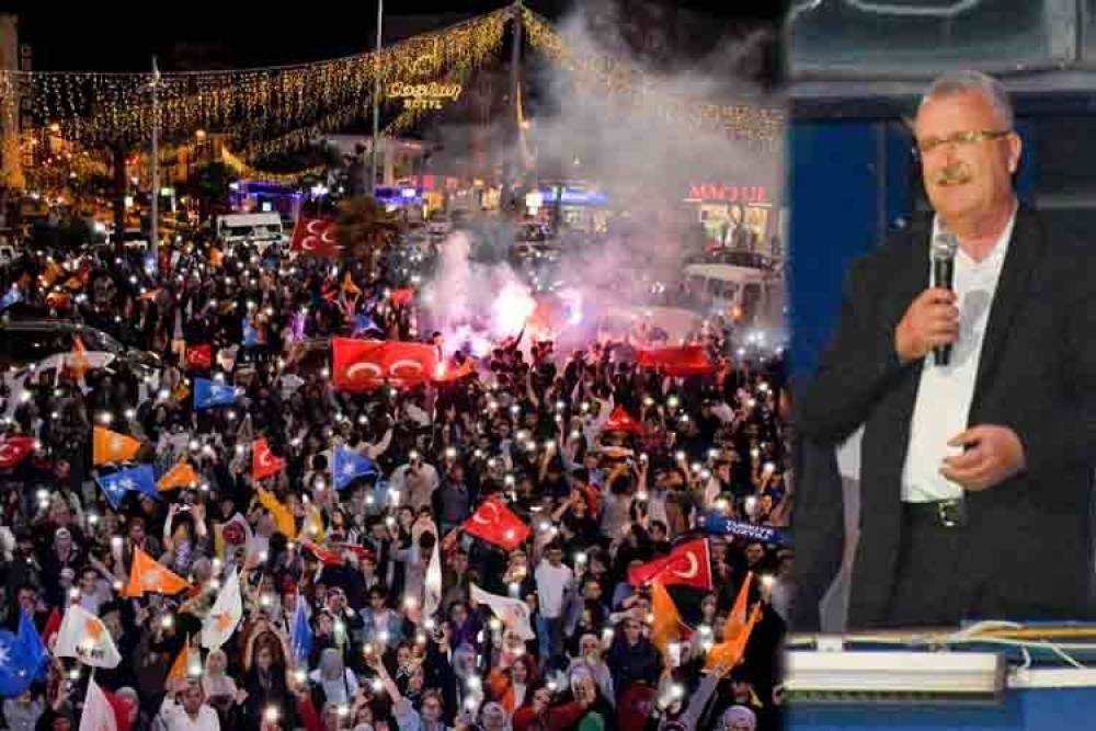 Karacabey&rsquo;de vatandaşlardan se&ccedil;im coşkusu