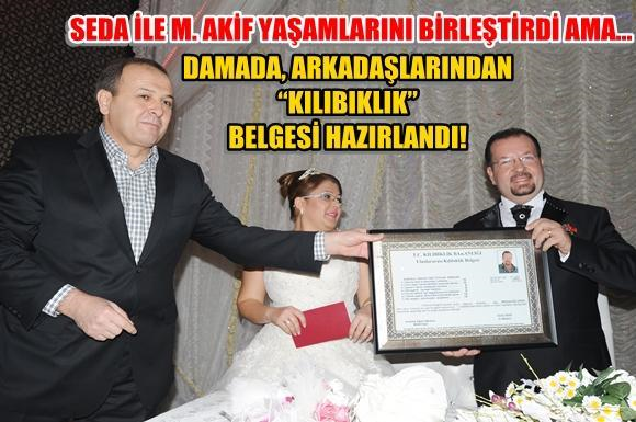 Tarsus'ta damat M. Akif Onar'a, kılıbıklık belgesi verildi