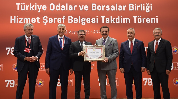 Başkan Ko&ccedil;ak&rsquo;a &lsquo;&rsquo;Hizmet Şeref Belgesi&rsquo;&rsquo;